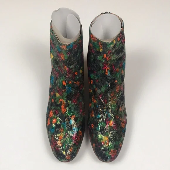 Anthropologie. Joyeux Ankle Boots. Green Motif. Size 40. - Picture 2 of 9